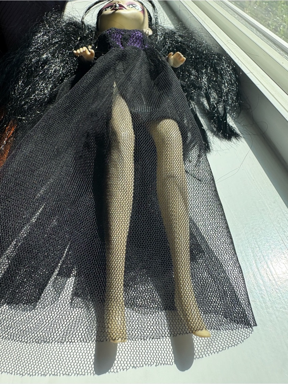 Bleeding Edge Doll - Picture 5 of 6